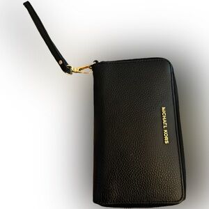 Michael kors wallet clutch